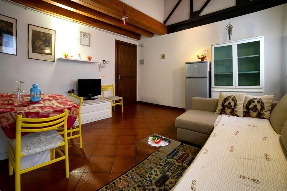 Holiday Treviso Suite Lombardi ภายนอก รูปภาพ