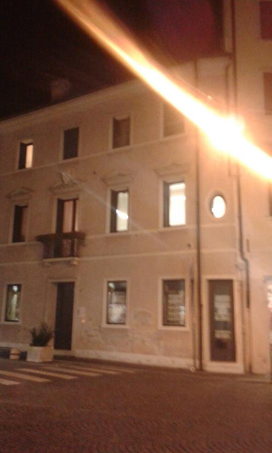 Holiday Treviso Suite Lombardi ภายนอก รูปภาพ